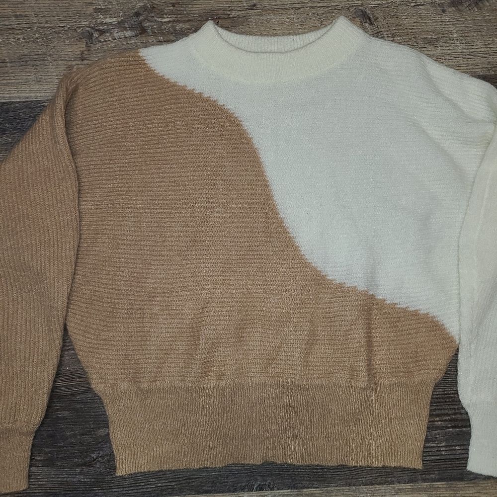 Vestique Colorblock Chunky Knit Sweater - Picture 5 of 9